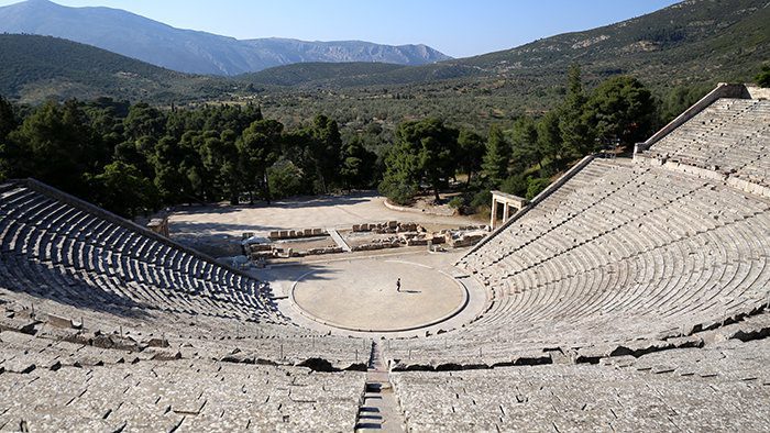 Day_Trips_from_Athens_Theater_Epidavros