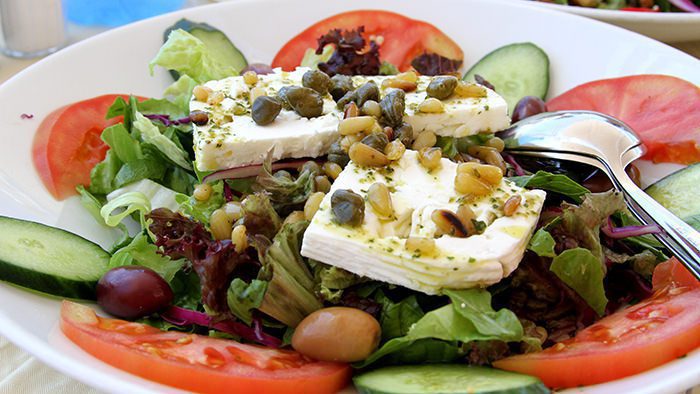 Salad_Santorini_classic and traditional greek dishes