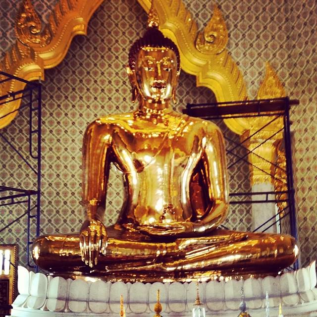 Bangkok_Thailand_Golden_Buddha