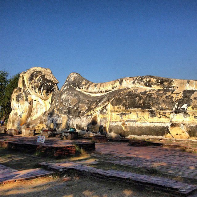 Ayutthaya_Thailand_Reclining_Buddha