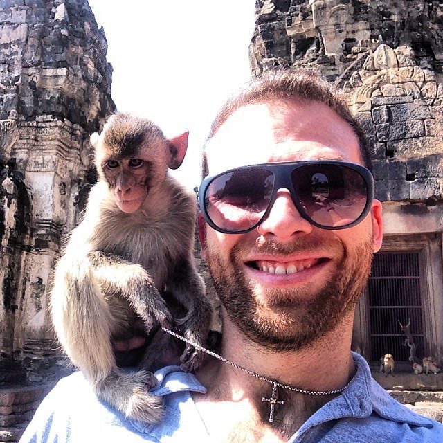 Lopburi_Thailand_Monkey