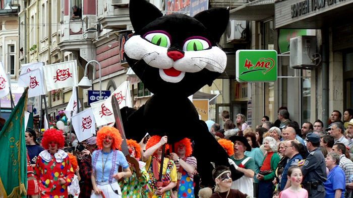3. Gabrovo Carnival, Black cat_Europe_Davidsbeenhere, Photo credit - www.carnaval.gabrovo.bg