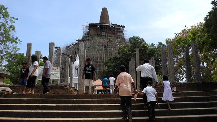 Abhayagiri_Vihara_Monastery_Anuradhapura_SriLanka_Asia_Davidsbeenhere
