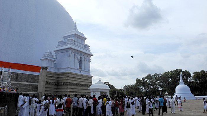 Ruwanwelisa_a_Stupa_Anuradhapure_SriLanka_Asia_Davidsbeenhere5