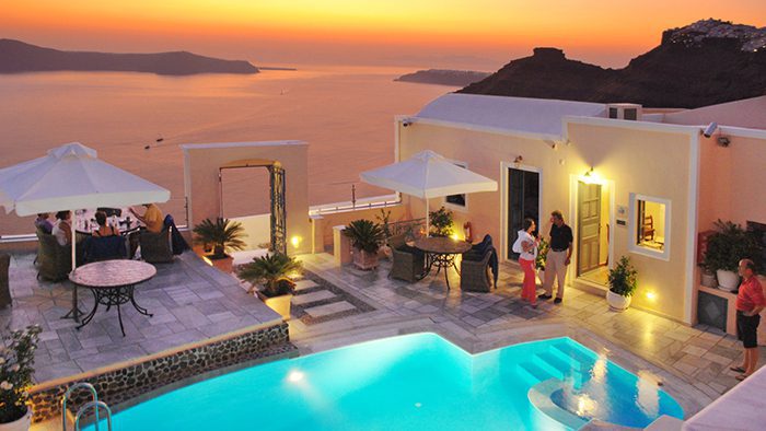 Best_Boutique_Hotels_in_Santorini_Greece_Europe_Davidsbeenhere3