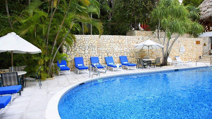 Best_Hotels_to_Stay_near_Tikal,_Guatemala_Davidsbeenhere3