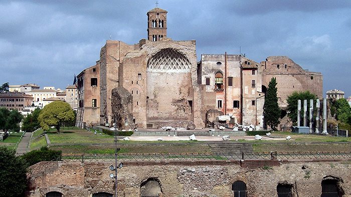 Roman_Ruins_of_Rome_Italy_Europe_Davidsbeenhere15