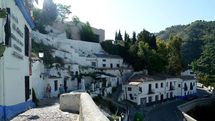 Top_13_Things_to_Do_in_Granada_Andalusia_Spain_Europe_Davidsbeenhere55