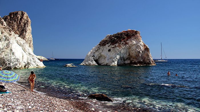 Top_6_Beaches_in_Santorini_Greece_Europe_Davidsbeenhere3